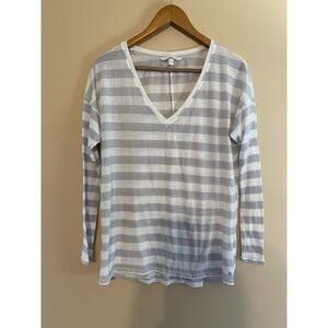 Victoria’s Secret Angels Women’s Gray & White V Neck Long Sleeve Shirt Size S